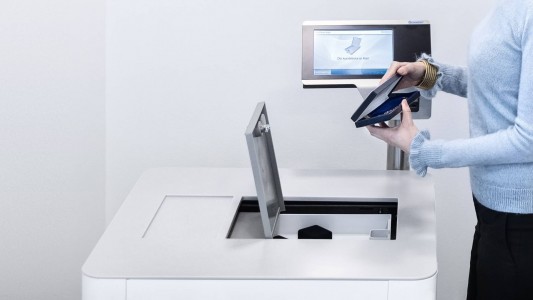 bezpieczne przechowywanie przedmiotów wartościowych - bezpieczna skrytka